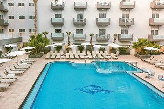 Bild vom Hotel: Pebbles Resort (Oct - May) / Bora Bora Ibiza-Malta Resort (Jun - Sep)