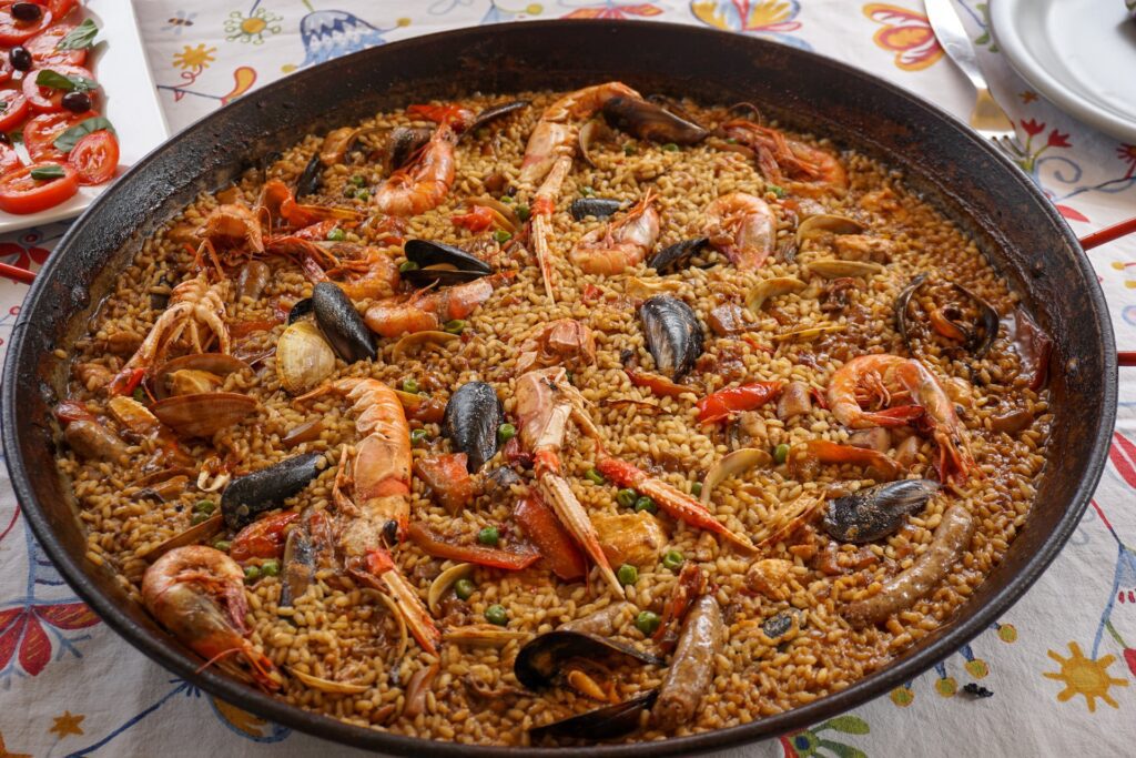 Spanien, typisches Essen (Paella)