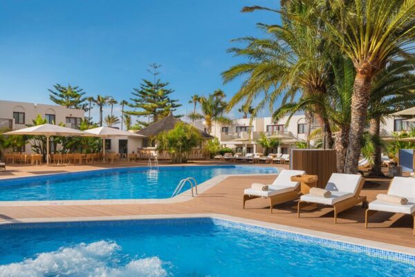 Bild vom Hotel: Alua Suites Fuerteventura