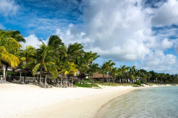 Bild vom Hotel: LUX* Belle Mare